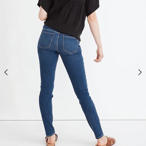 Maternity Over-the-Belly Skinny Jeans in Coronet Wash - Picture 3 of 12